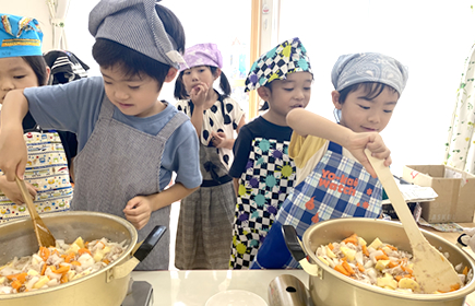 年間スケジュール